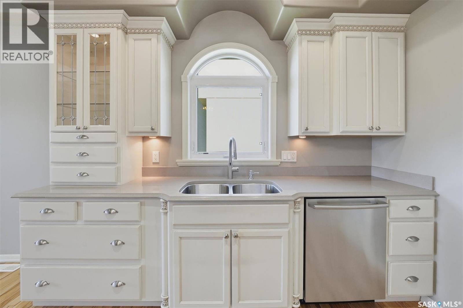 327 Hastings Lane, Saskatoon, SK