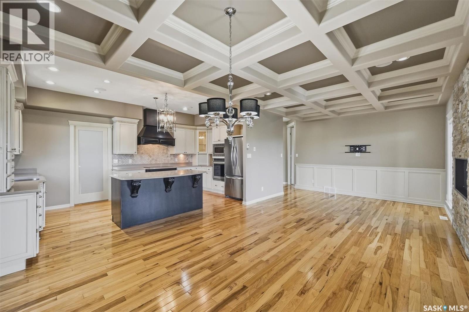 327 Hastings Lane, Saskatoon, SK
