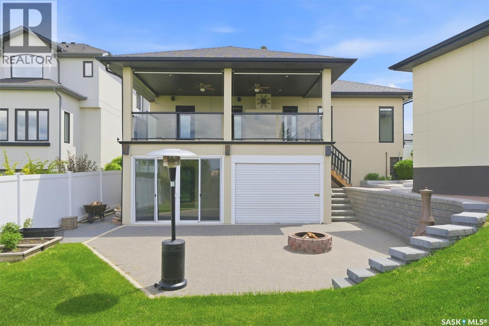 327 Hastings Lane, Saskatoon, SK