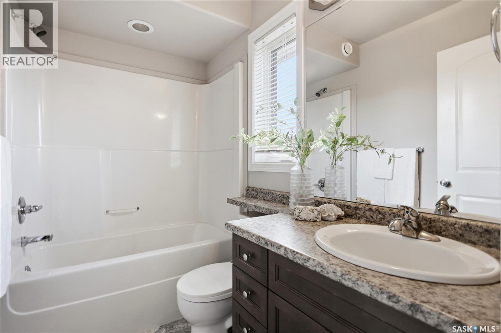 334 Dickson Crescent, Saskatoon, SK
