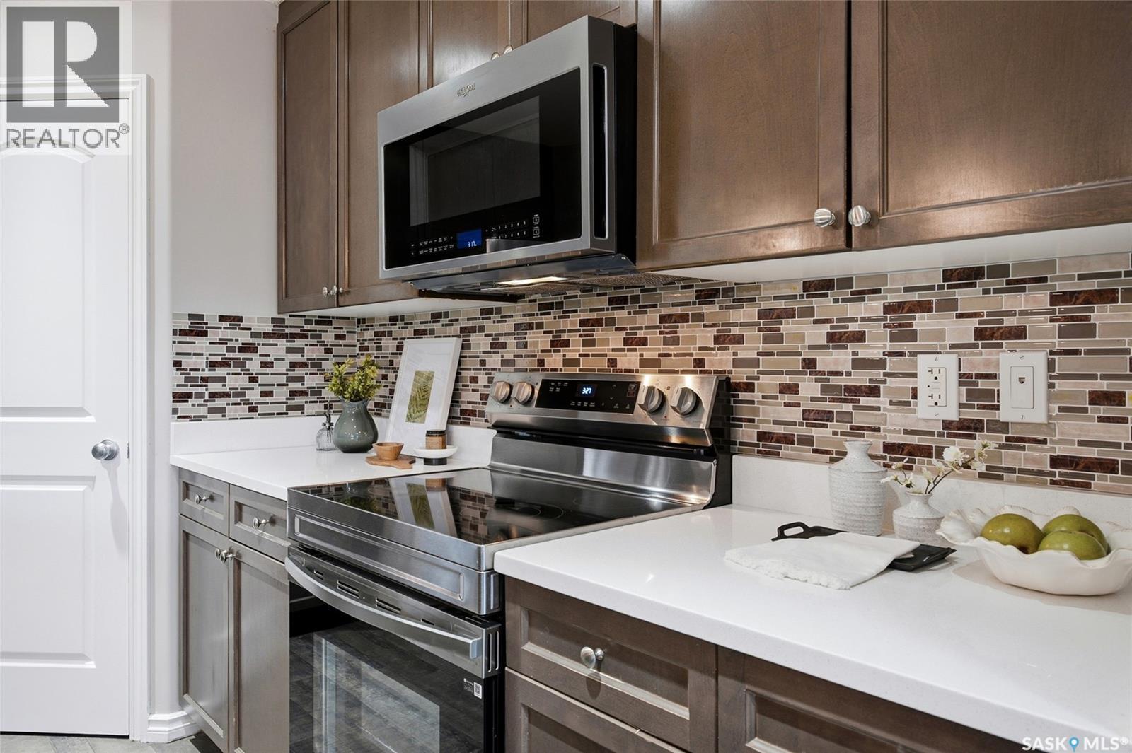 334 Dickson Crescent, Saskatoon, SK