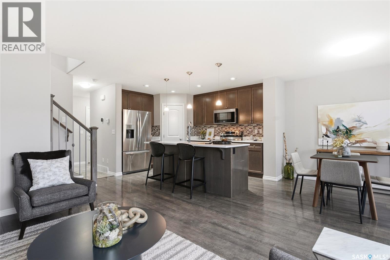 334 Dickson Crescent, Saskatoon, SK