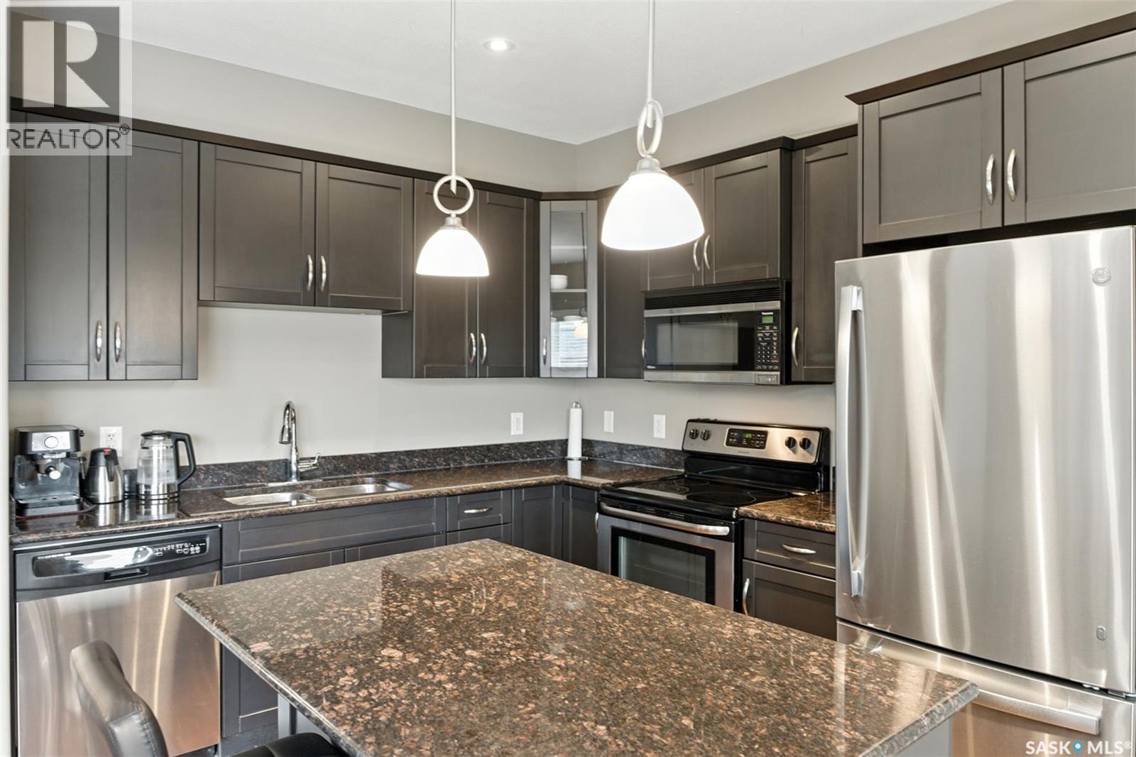 380 Willowgrove Lane, Saskatoon, SK