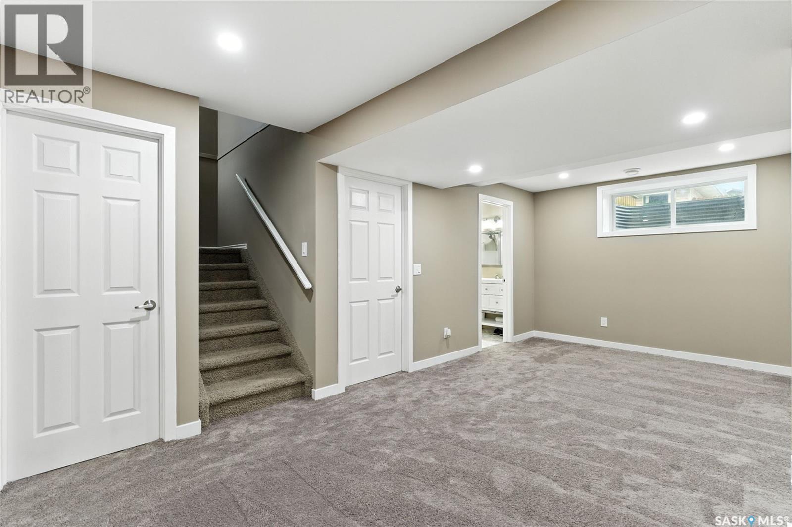 380 Willowgrove Lane, Saskatoon, SK