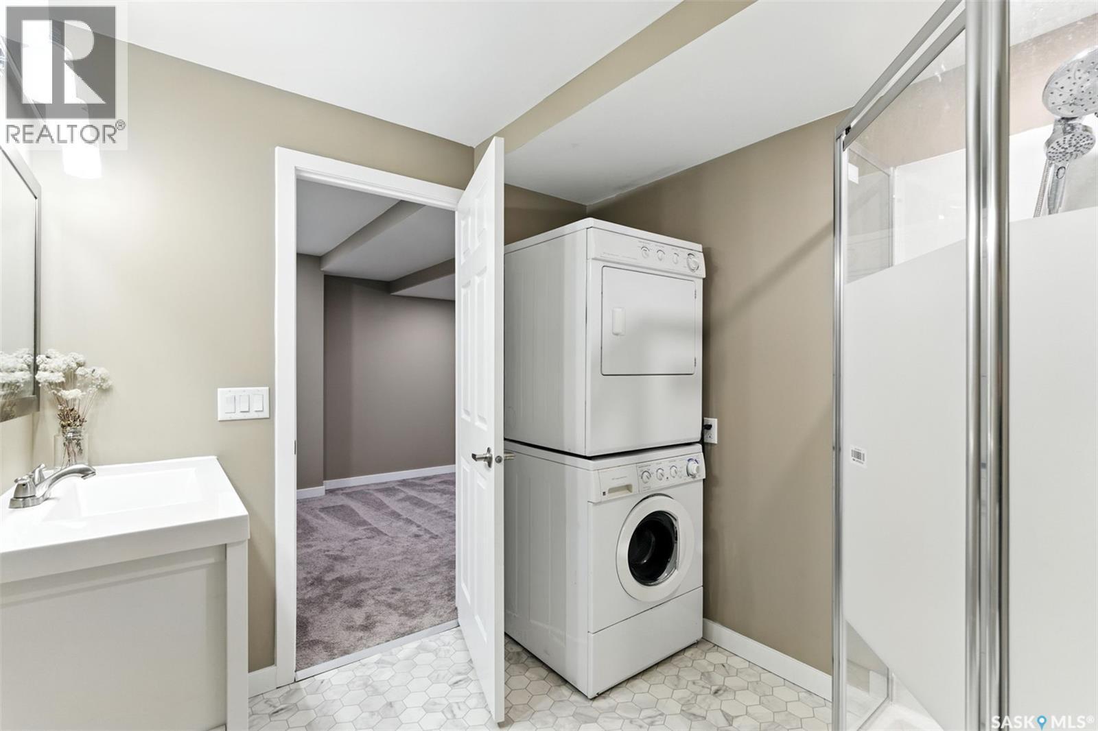 380 Willowgrove Lane, Saskatoon, SK