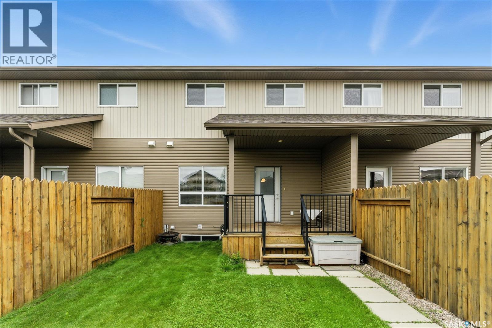 380 Willowgrove Lane, Saskatoon, SK