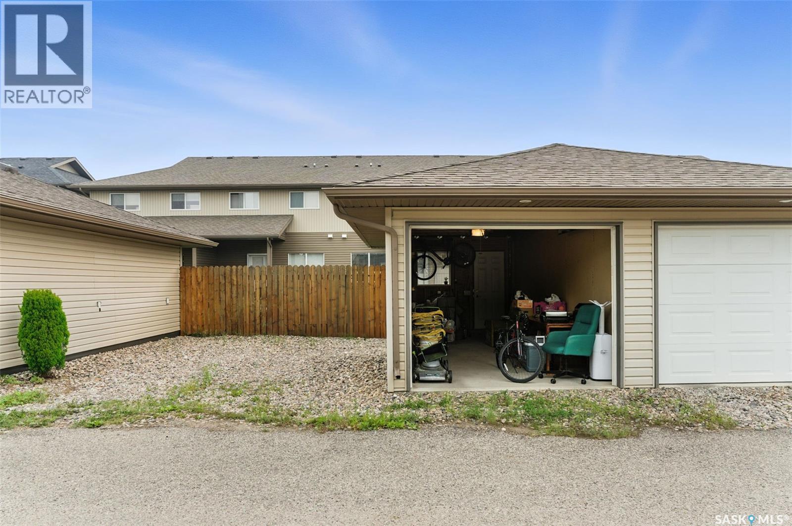 380 Willowgrove Lane, Saskatoon, SK