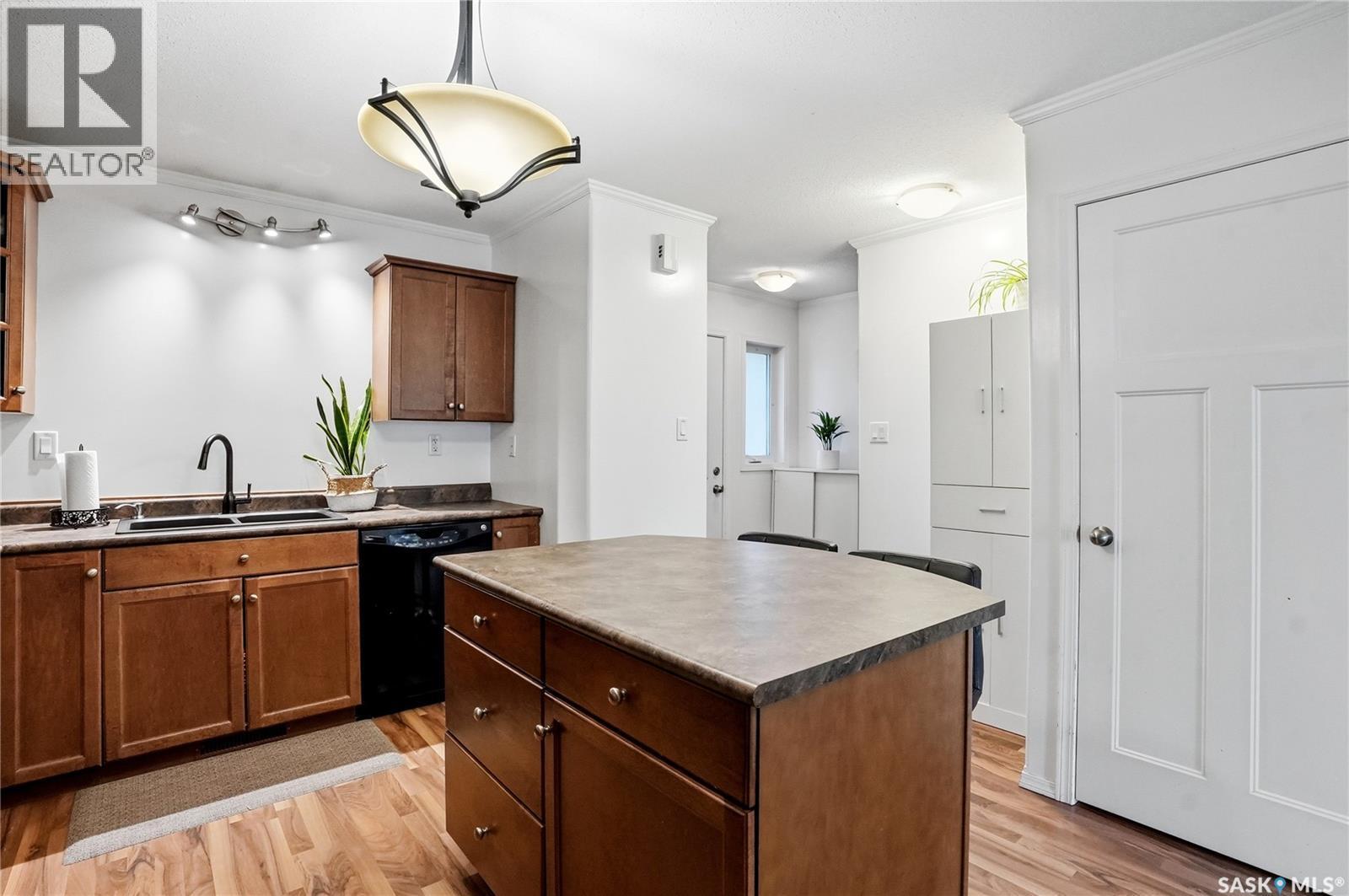 703 715 Hart Road, Saskatoon, SK