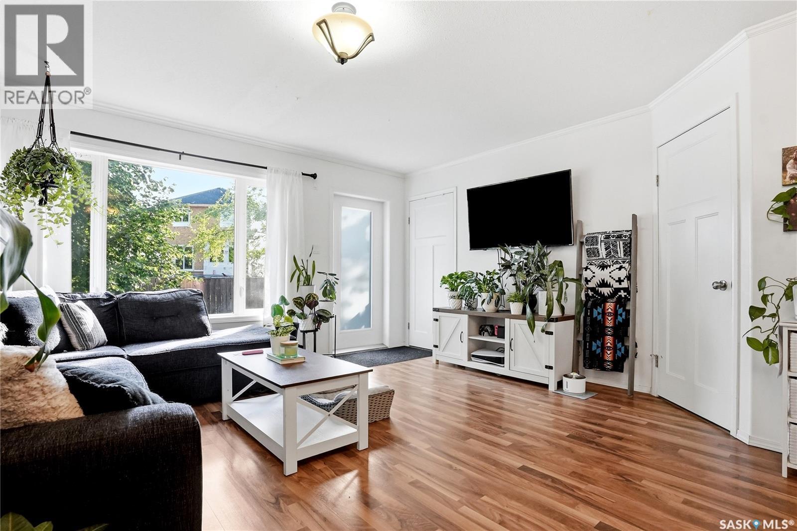 703 715 Hart Road, Saskatoon, SK