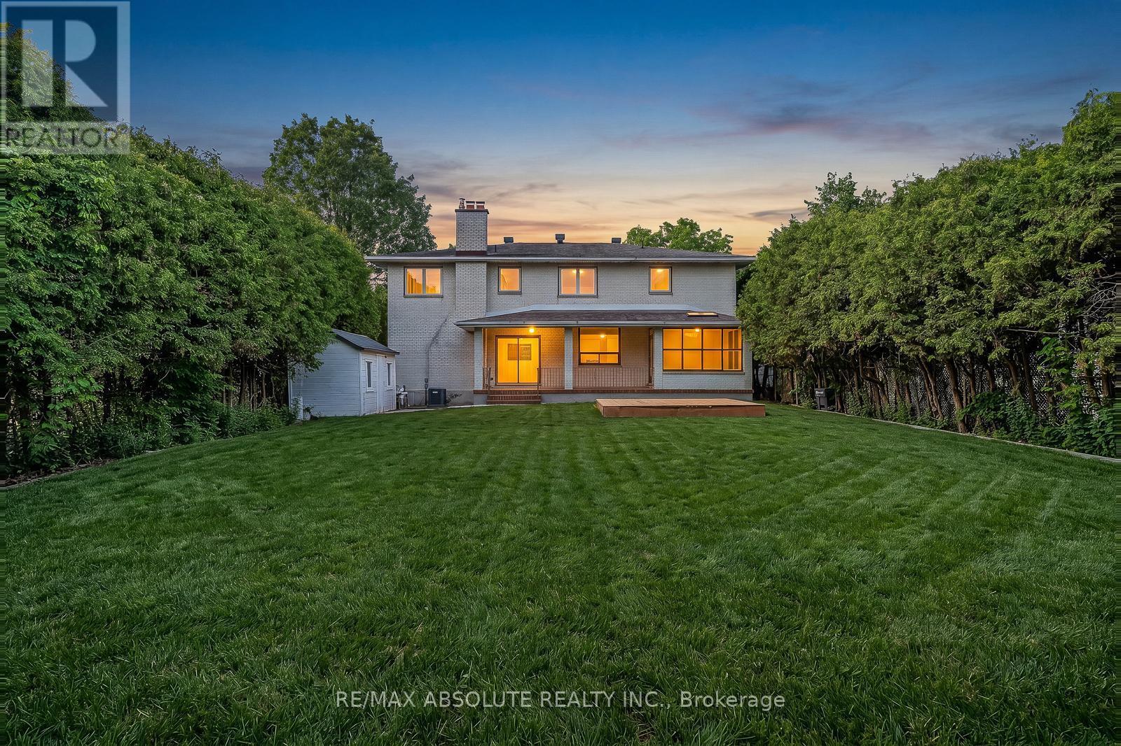 1444 Normandy Crescent, Ottawa, ON - Outdoor
