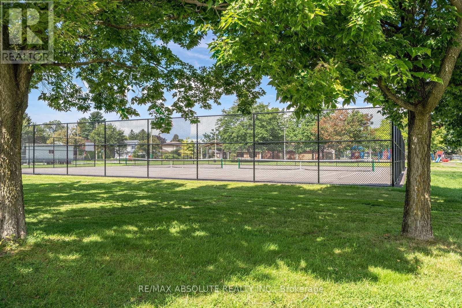 There is a beautiful park steps from the home - 1444 Normandy Crescent, Ottawa, ON - Outdoor
