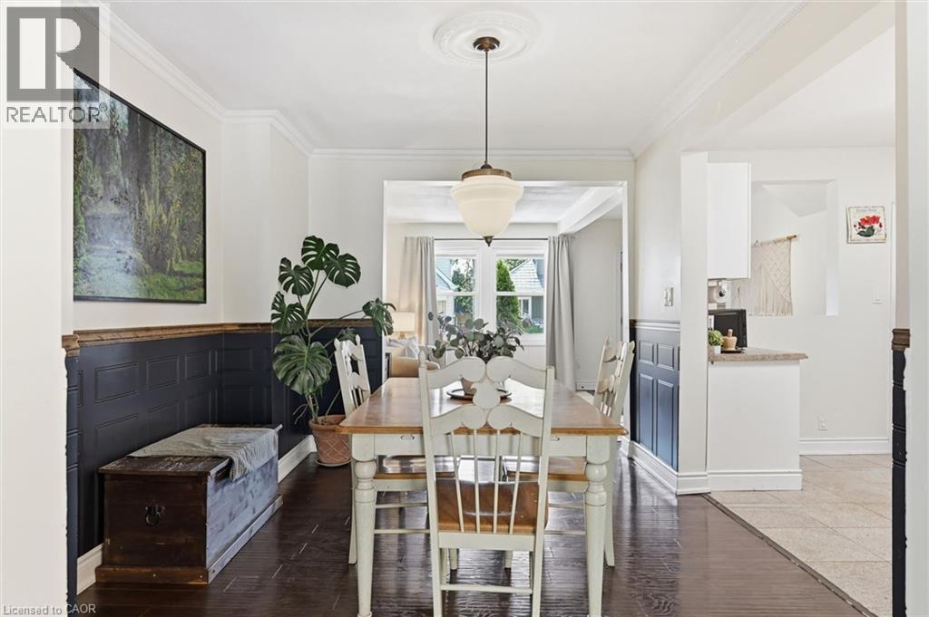 77 Cameron Avenue N, Hamilton, ON
