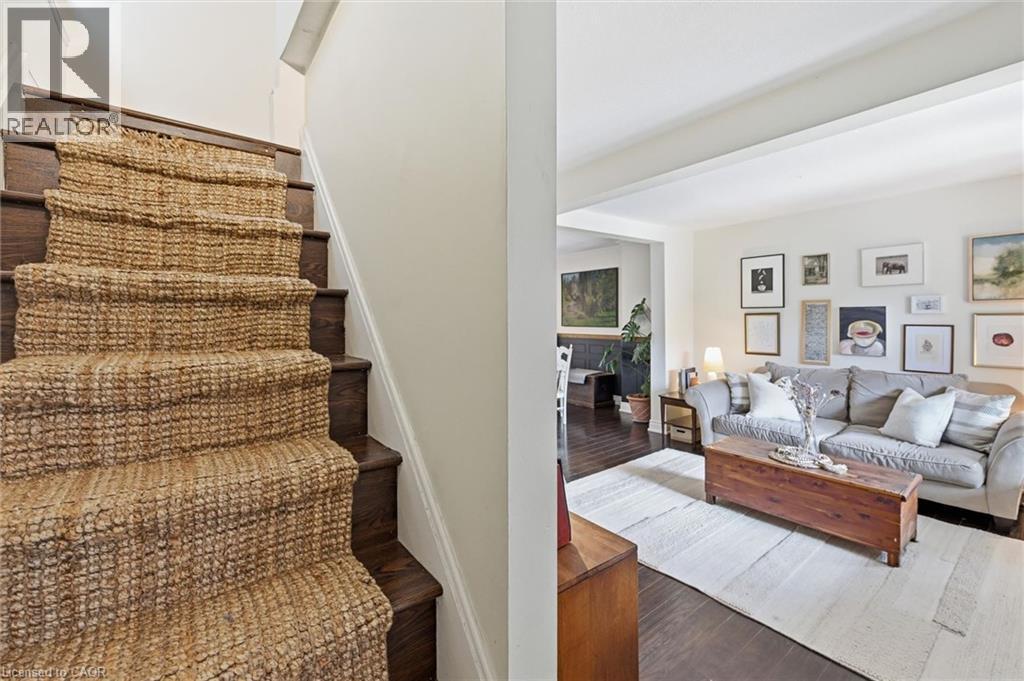 77 Cameron Avenue N, Hamilton, ON