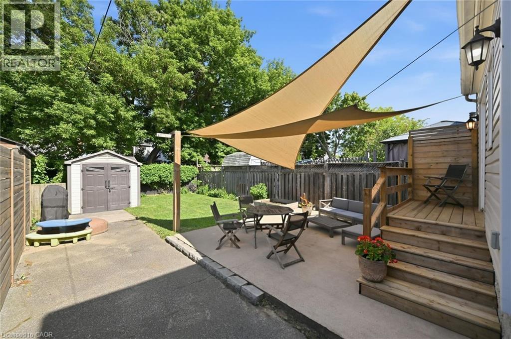 77 Cameron Avenue N, Hamilton, ON