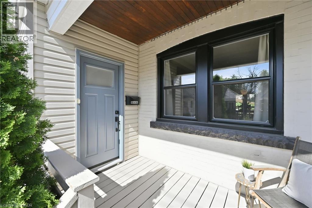 77 Cameron Avenue N, Hamilton, ON