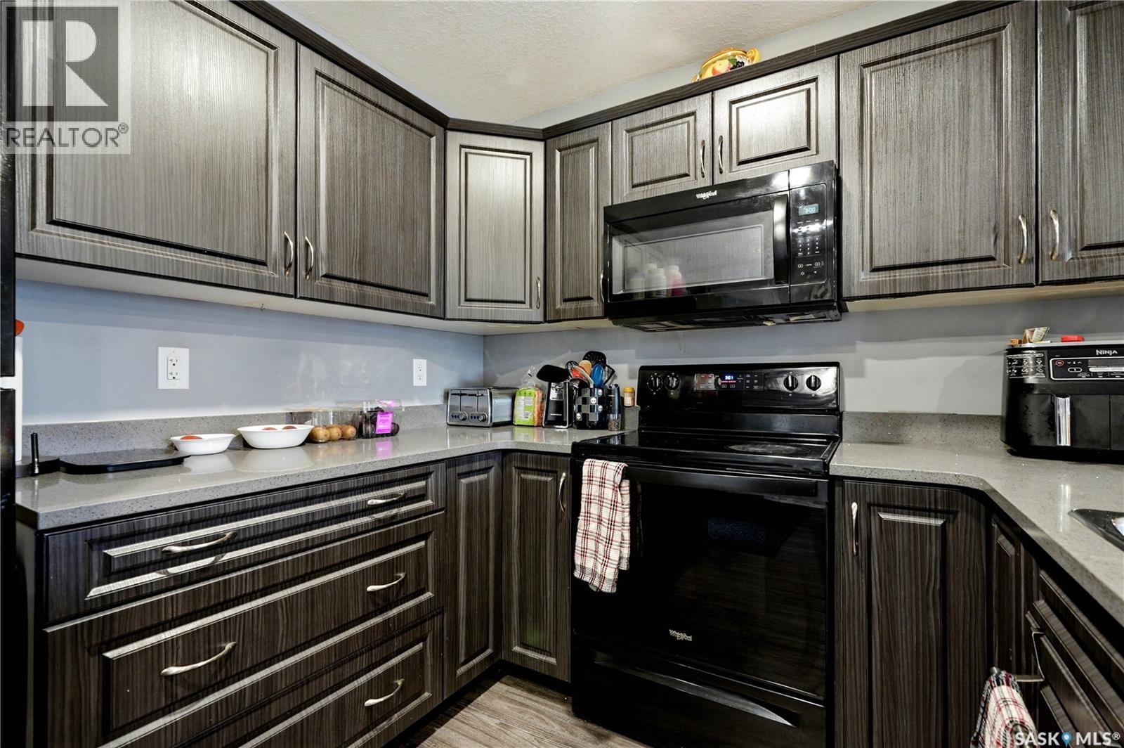 618 110 Akhtar Bend, Saskatoon, SK