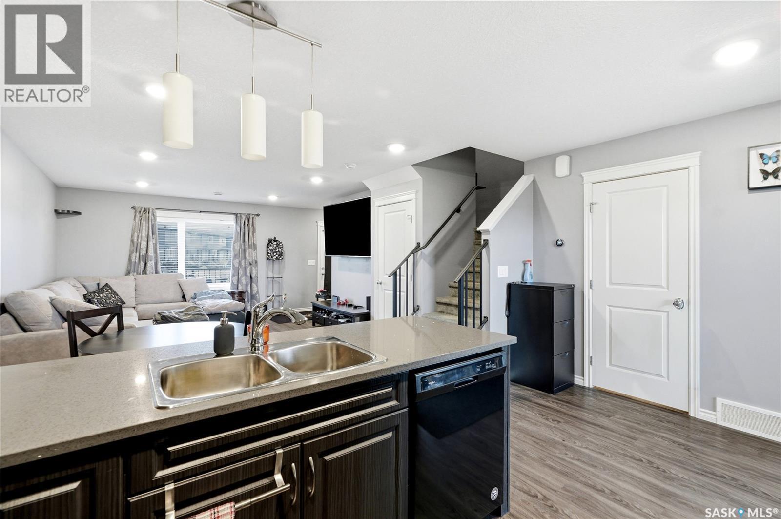 618 110 Akhtar Bend, Saskatoon, SK