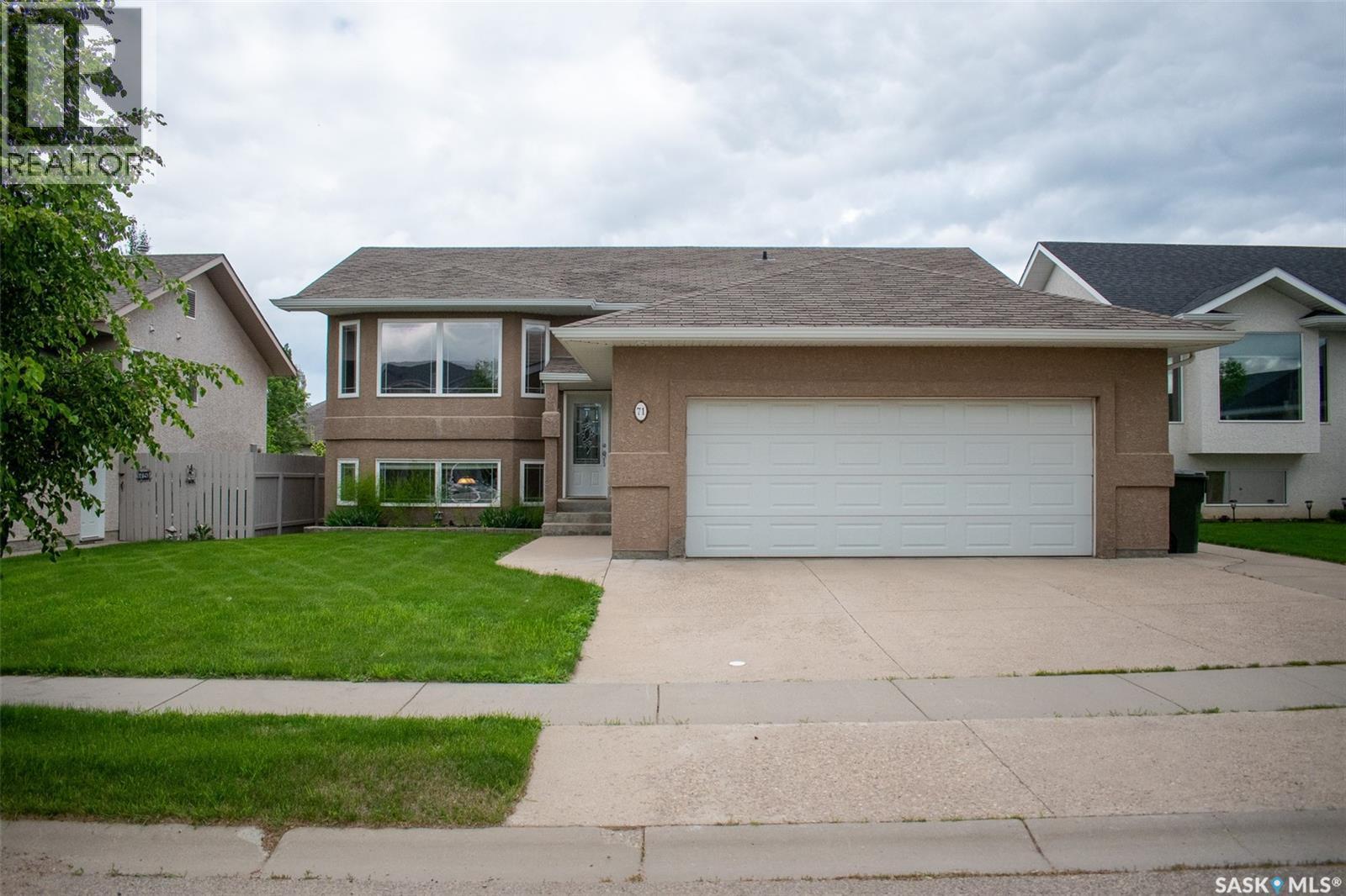 71 Longpre Crescent, Prince Albert, SK