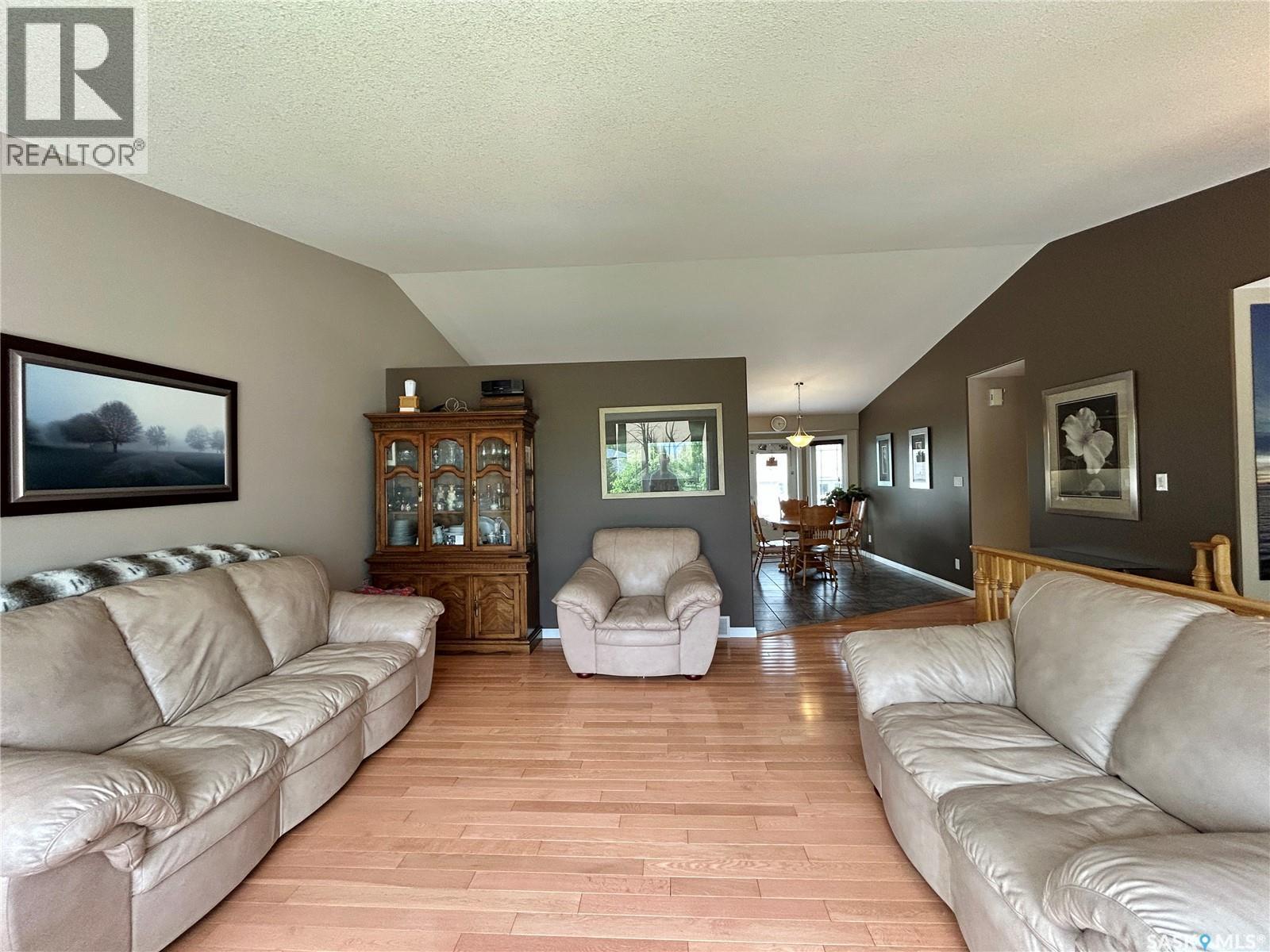 71 Longpre Crescent, Prince Albert, SK