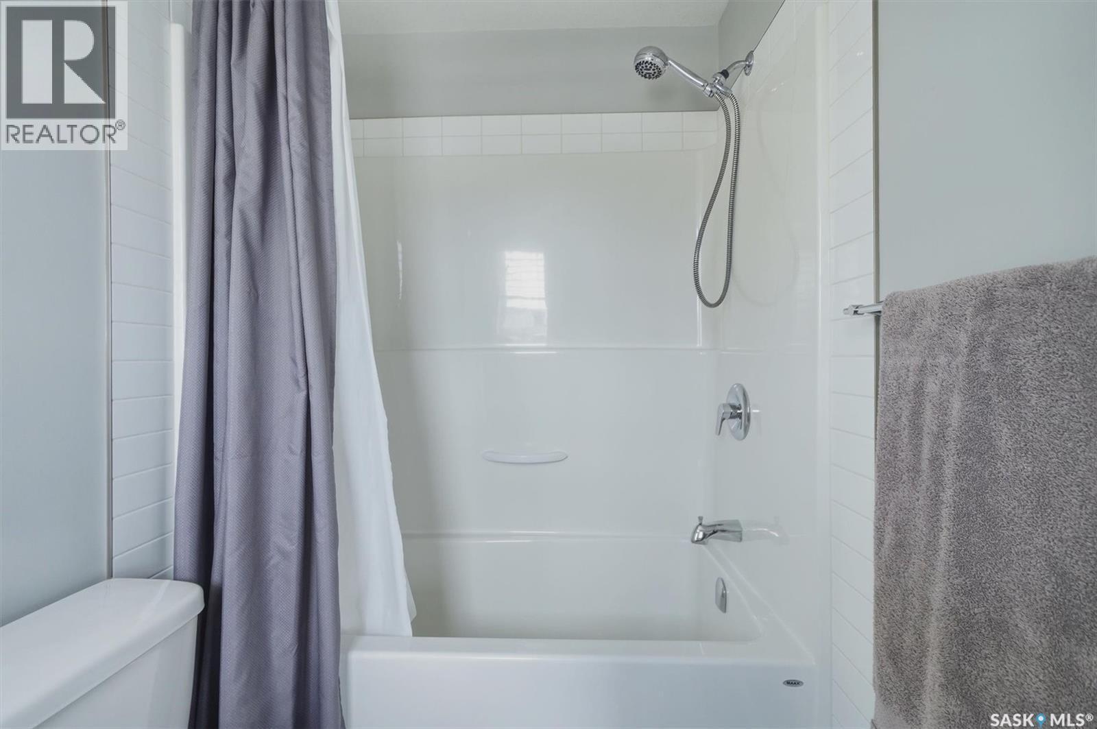 187 Newton Way, Saskatoon, SK