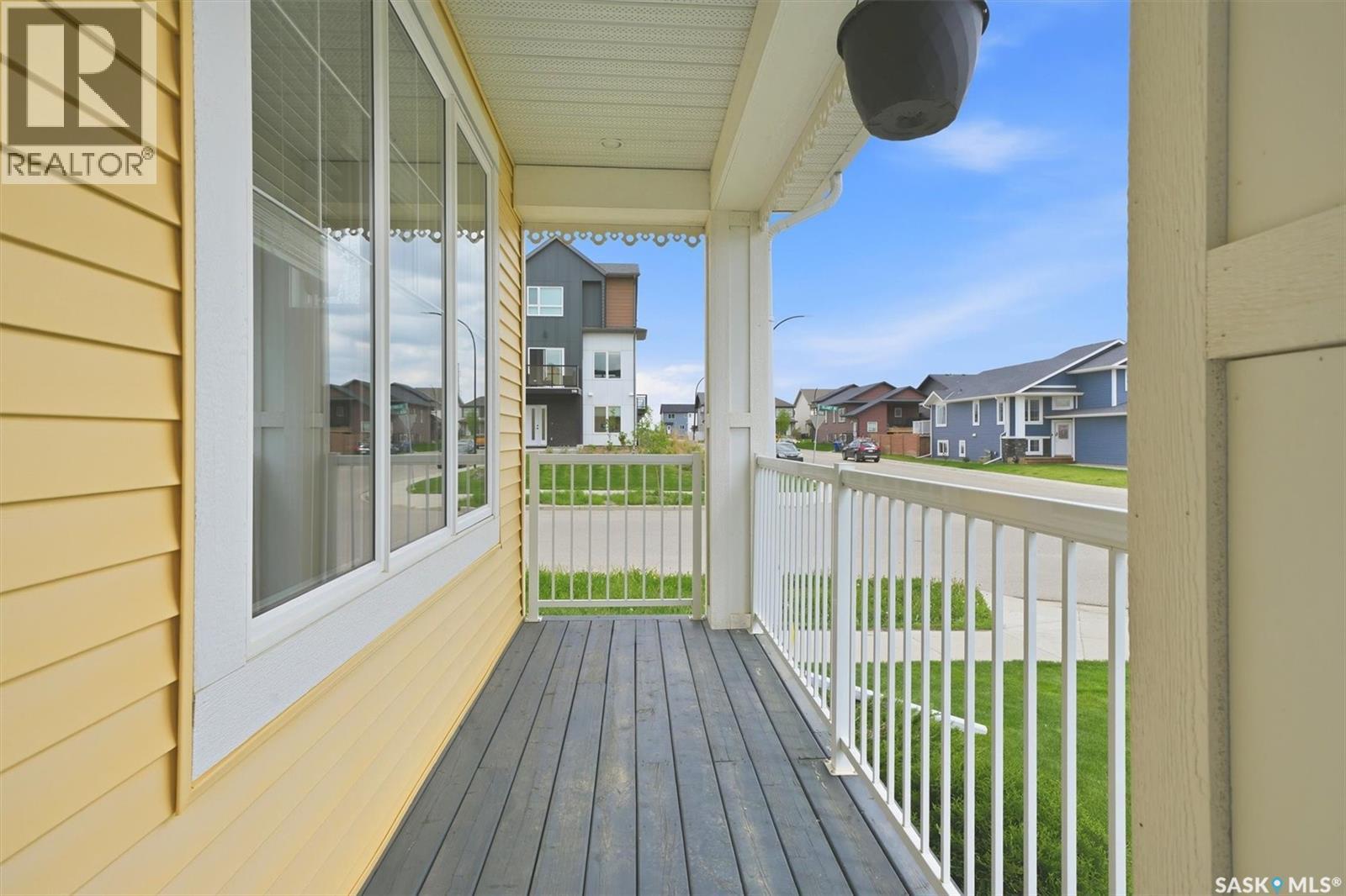 187 Newton Way, Saskatoon, SK