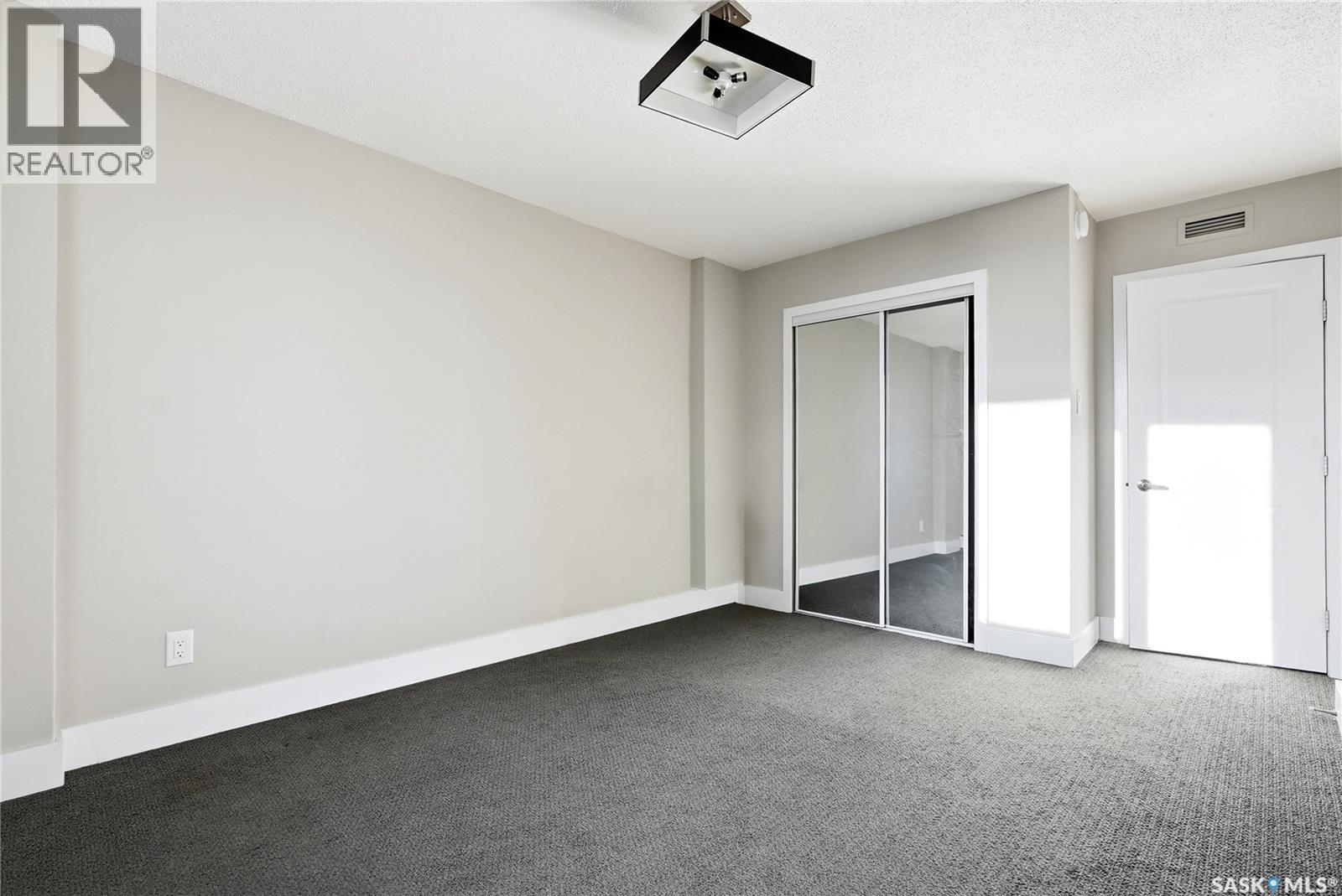 1207 320 5Th Avenue N, Saskatoon, SK