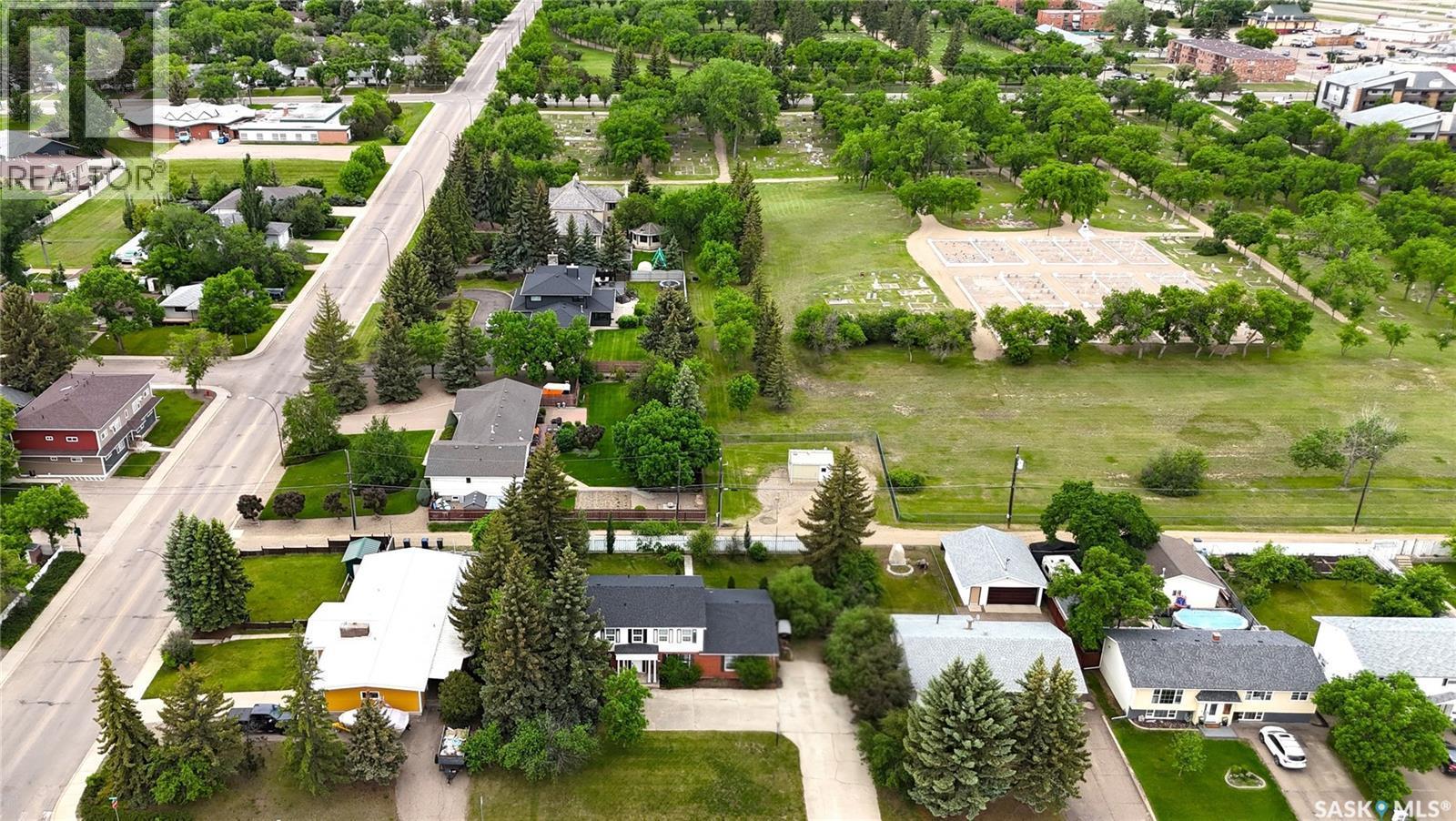 940 9Th Avenue Ne, Swift Current, SK