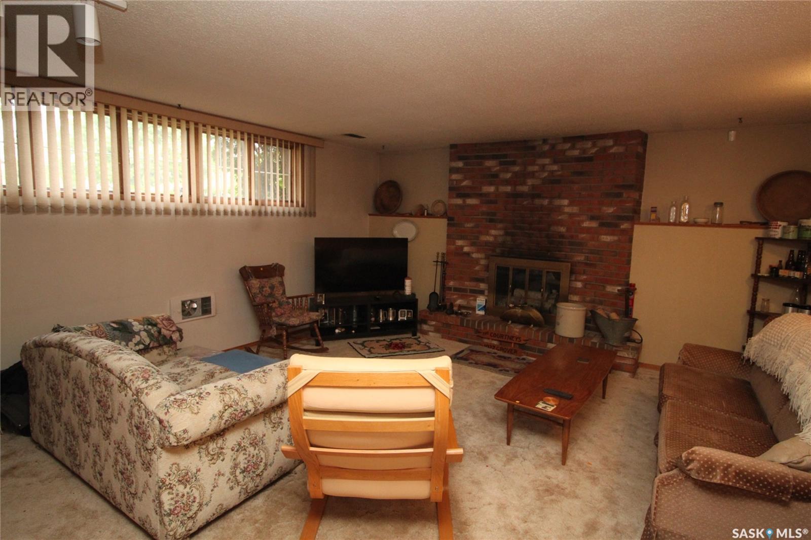 755 Trent Crescent, Saskatoon, SK