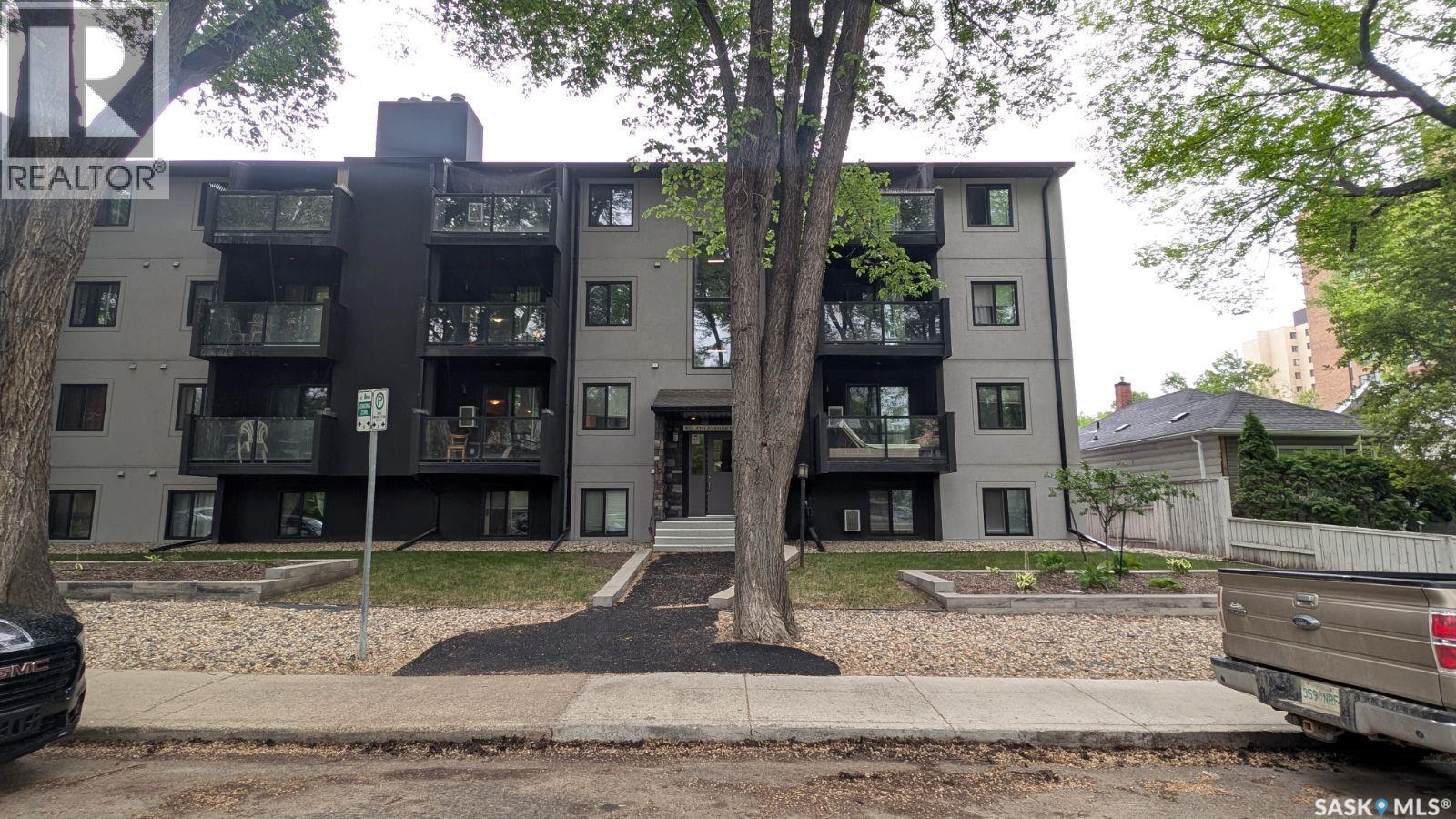 207 512 4Th Avenue N, Saskatoon, SK