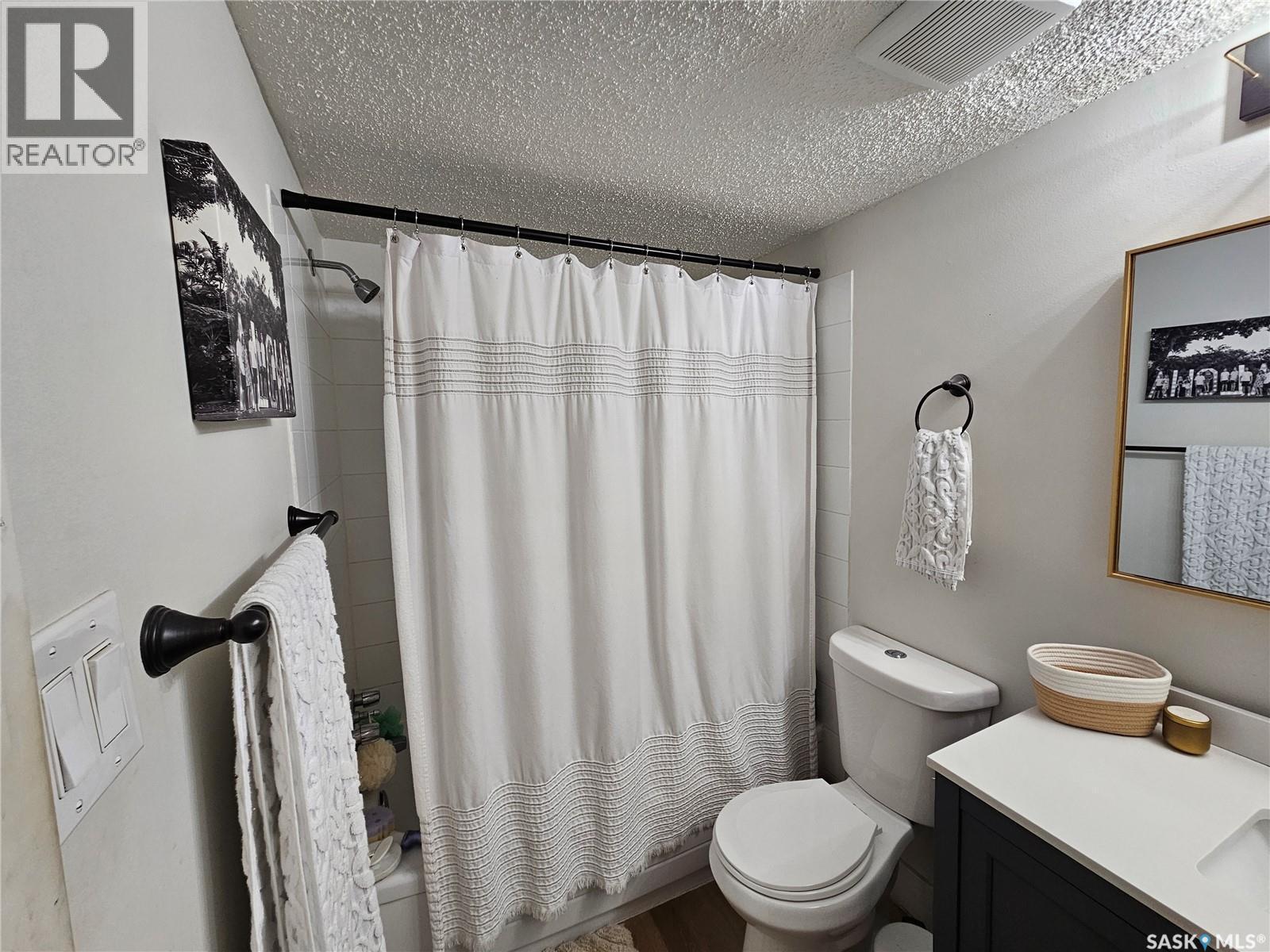 207 512 4Th Avenue N, Saskatoon, SK