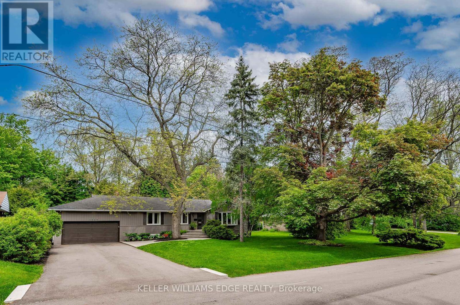 1589 Crediton Parkway, Mississauga, ON