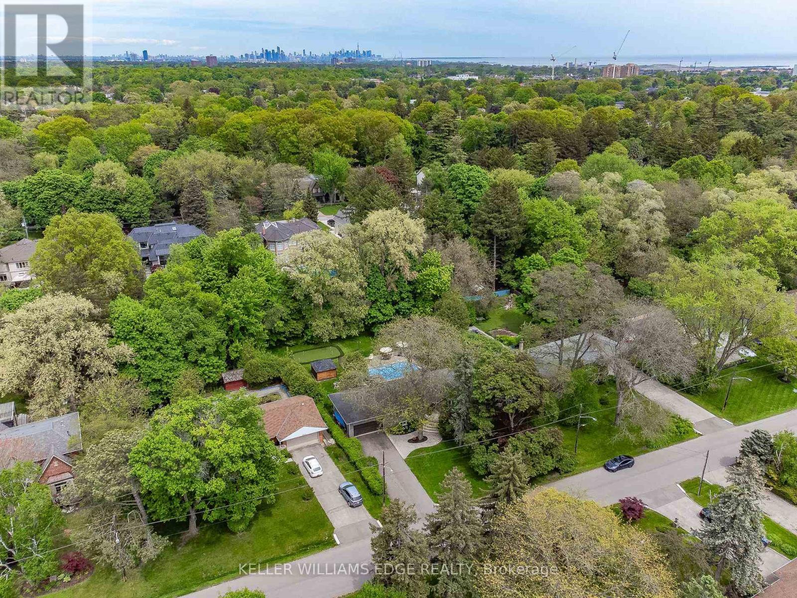1589 Crediton Parkway, Mississauga, ON