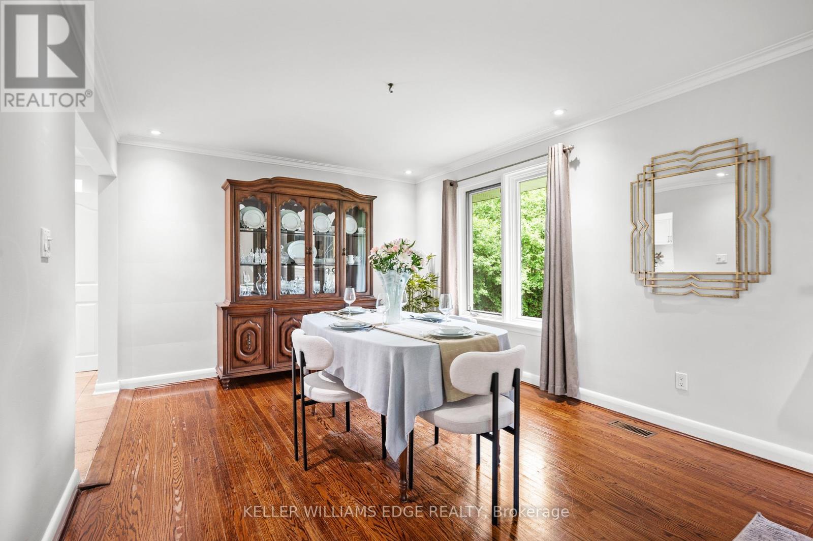 1589 Crediton Parkway, Mississauga, ON
