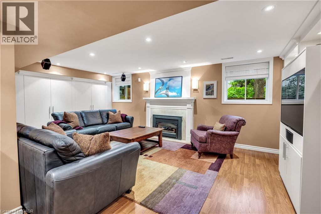 1346 Whiteoaks Avenue, Mississauga, ON