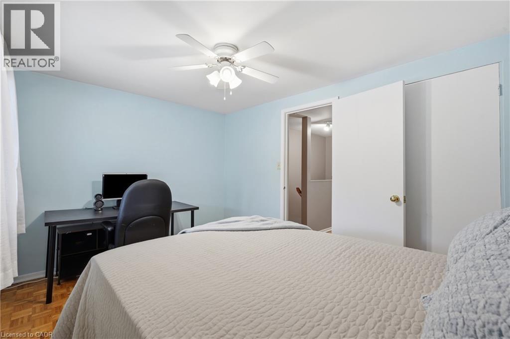 513 Weber Street N Unit# B, Waterloo, ON - Indoor Photo Showing Bedroom