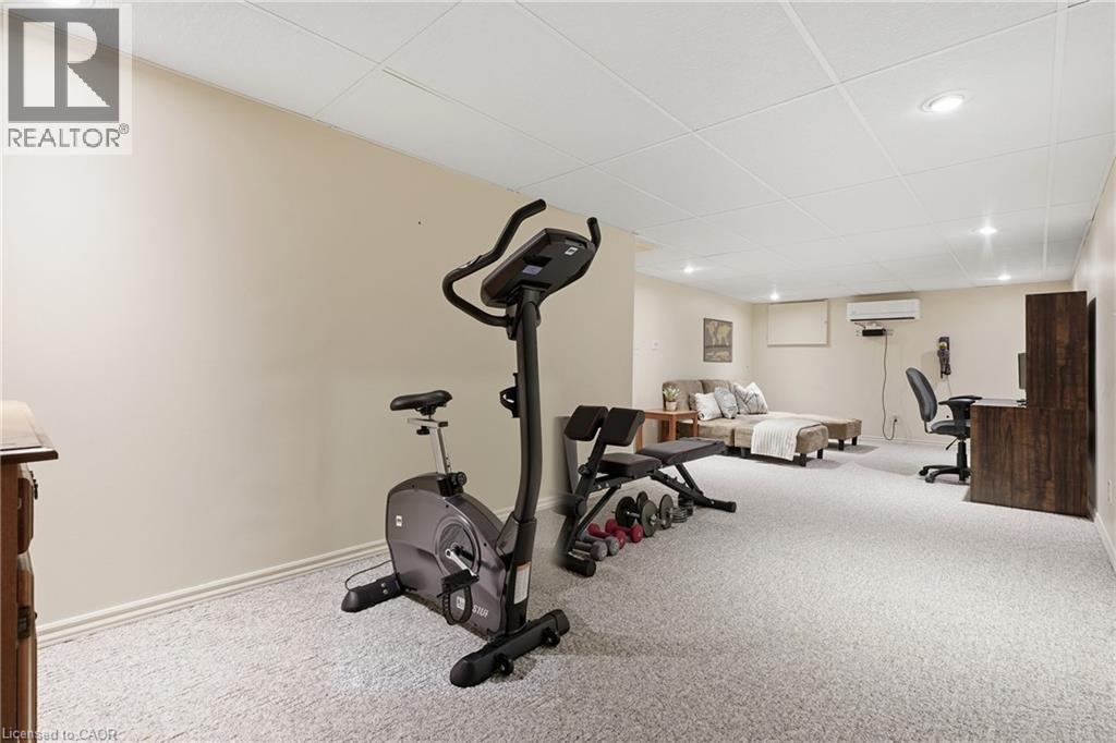 513 Weber Street N Unit# B, Waterloo, ON - Indoor Photo Showing Gym Room