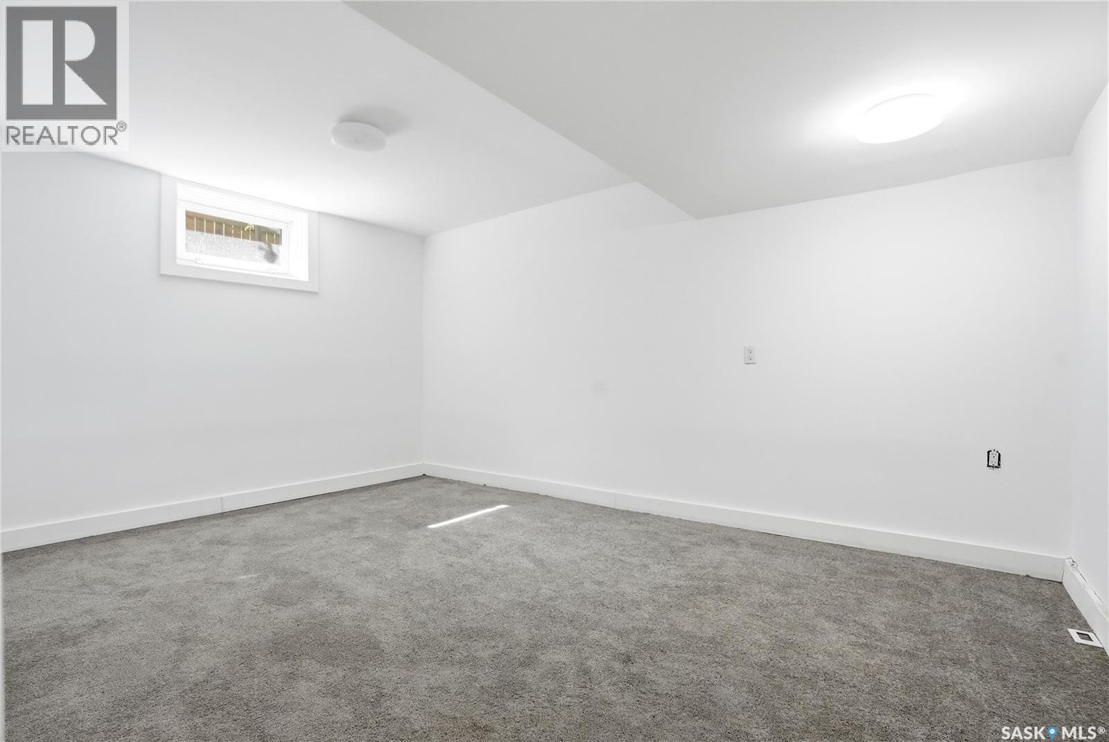 305 Adelaide Street E, Saskatoon, SK
