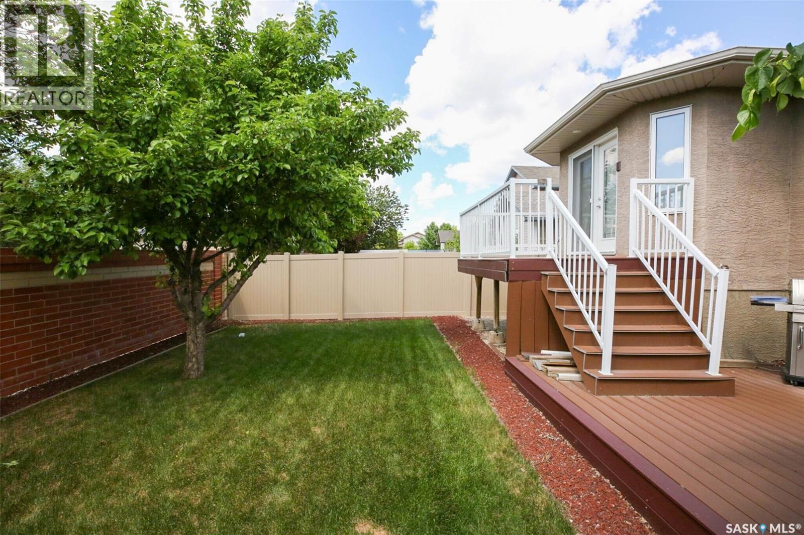7218 Wascana Cove Way, Regina, SK