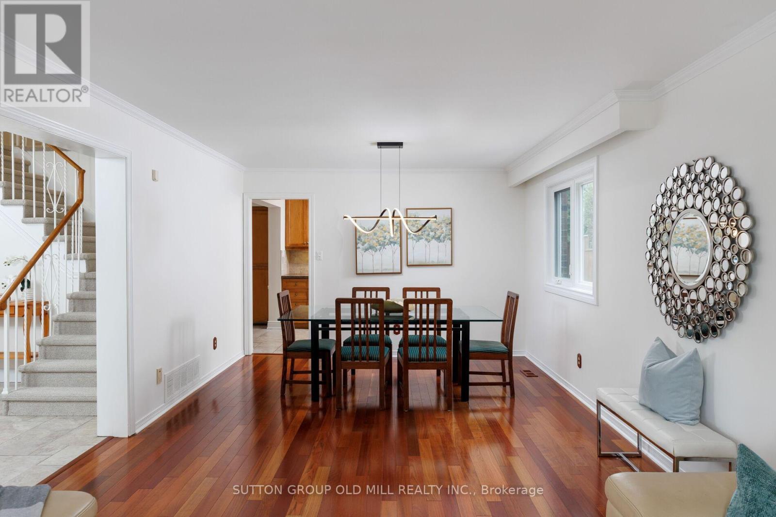853 Kowal Drive, Mississauga, ON