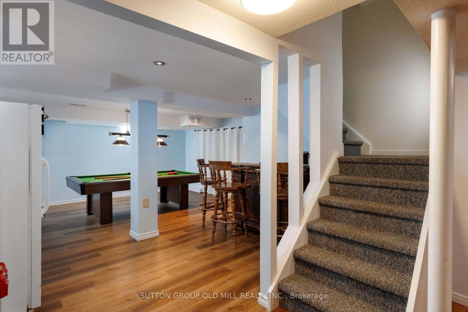 853 Kowal Drive, Mississauga, ON