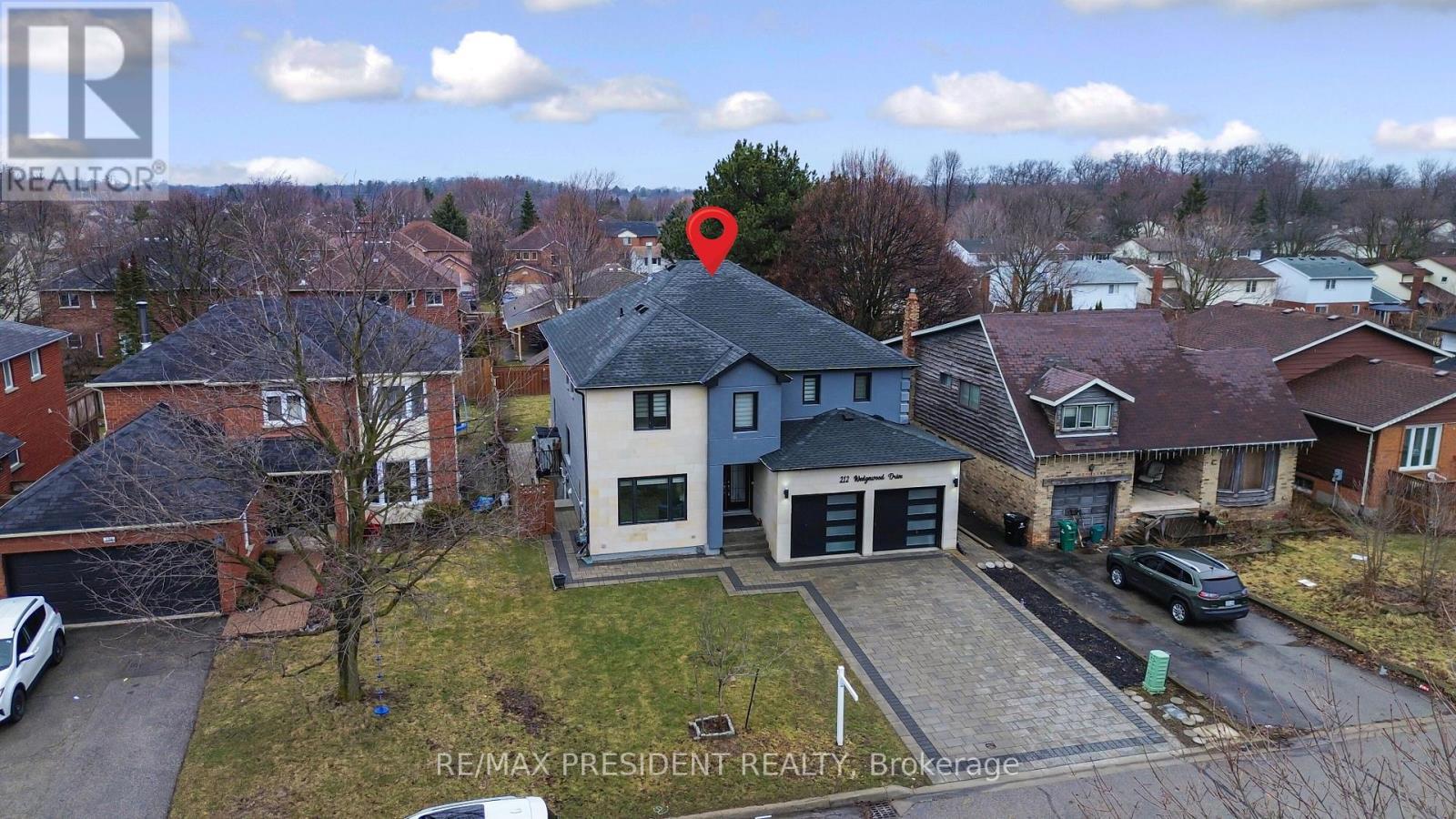 212 Wedgewood Drive, Cambridge, ON