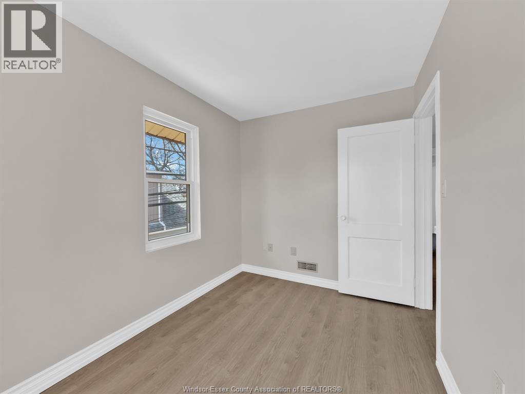 535 Pine Street, Windsor, ON