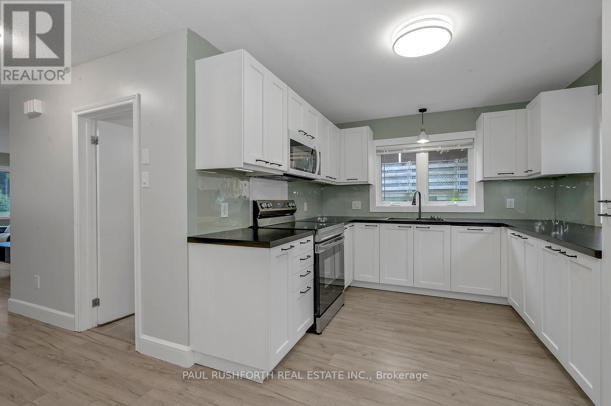 Kitchen - 74 Burland Street, Ottawa, ON