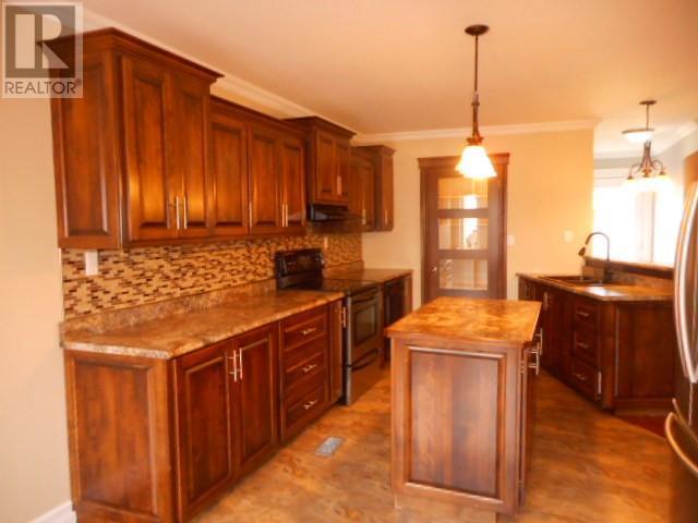 11 Circular Road, Springdale, NL