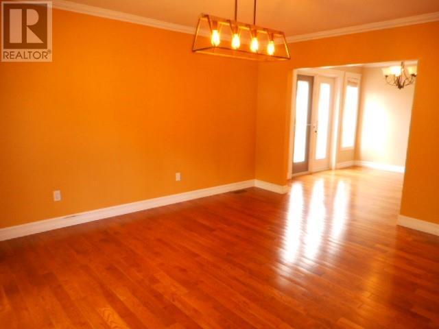 11 Circular Road, Springdale, NL