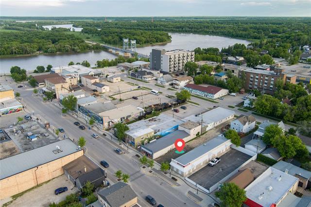 232 Manitoba Ave, Selkirk, MB
