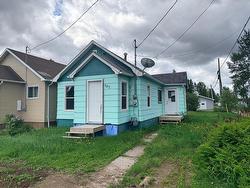 107 Beamish Avenue E Geraldton, ON P0T 1M0