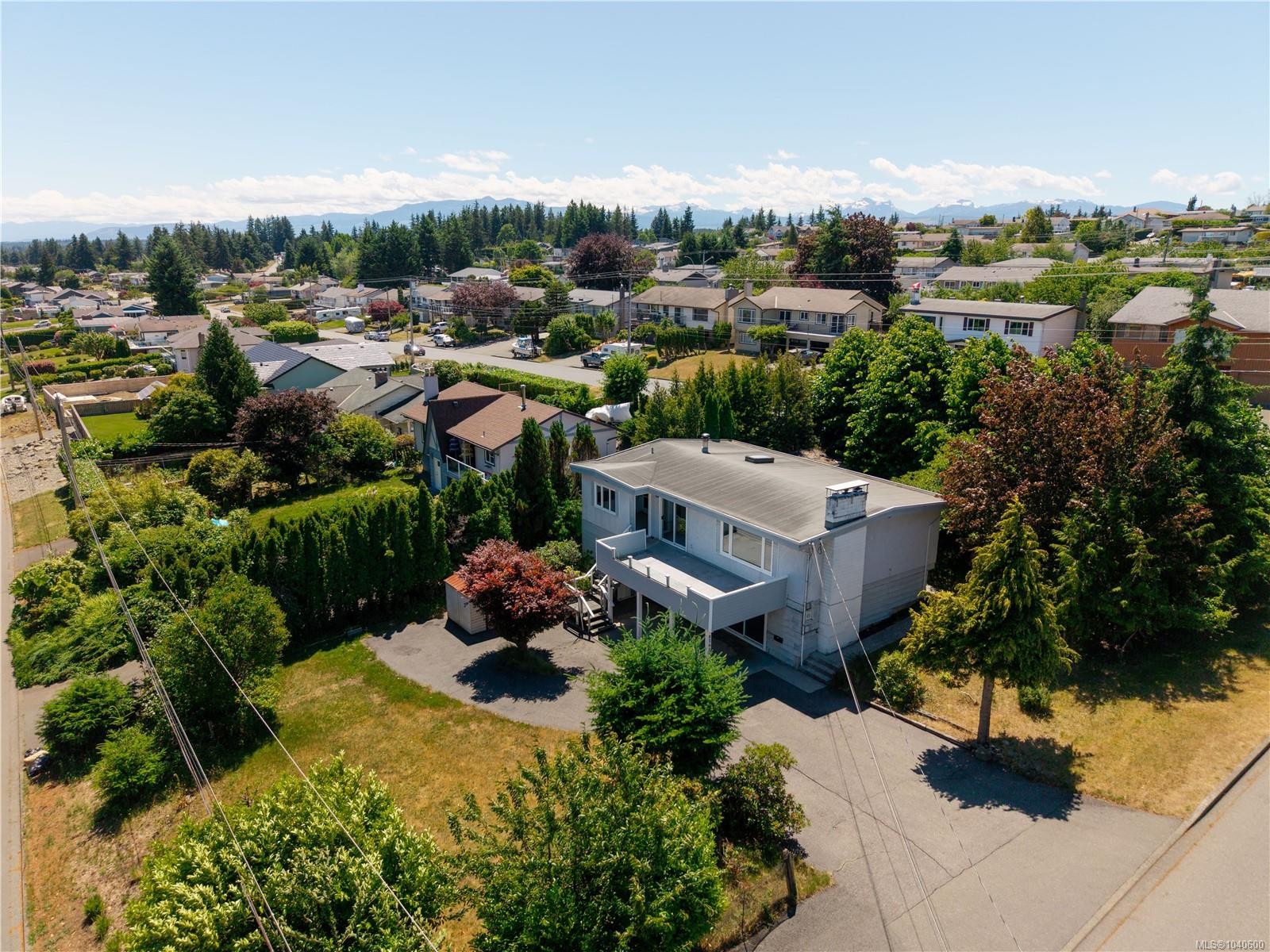 826 Ash St, Campbell River, BC