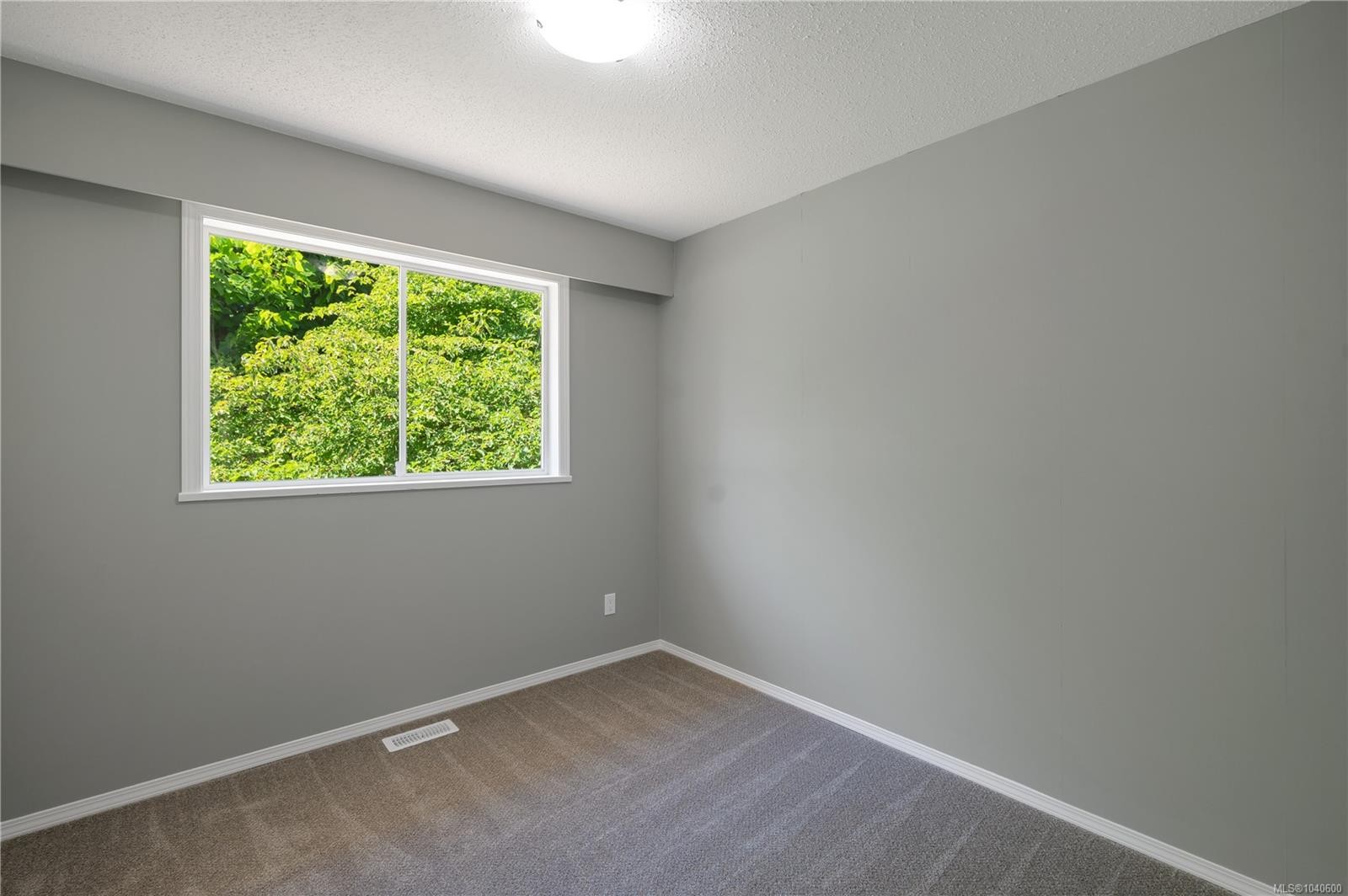 826 Ash St, Campbell River, BC