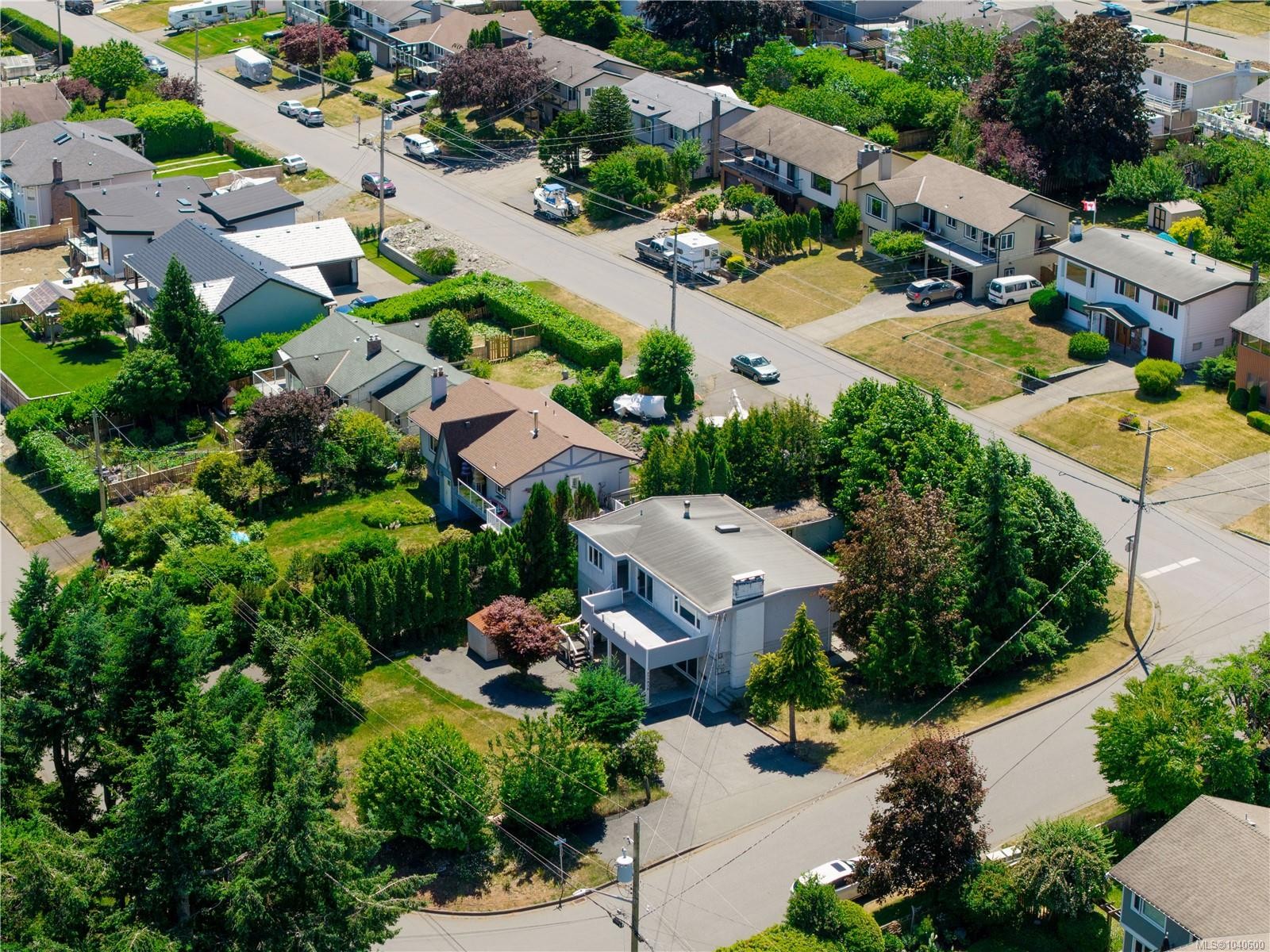 826 Ash St, Campbell River, BC